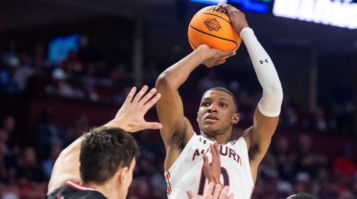 Auburn Tigers forward Jabari Smith (10) takes a jump shot during the first round of the 2022 NCAA tournament at Bon Secours Wellness Arena in Greenville, S.C., on Friday, March 18, 2022.